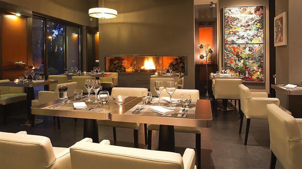 Le Safari Hotel Restaurant Carpentras Exterior photo
